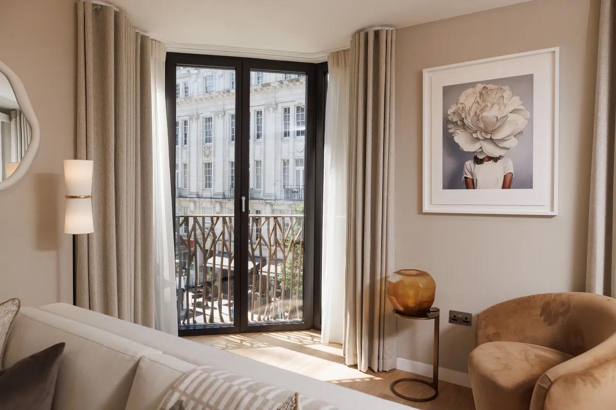 1 bed property in Great Portland Street, London